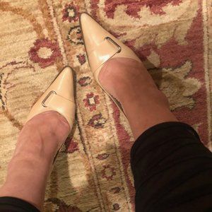 👠HOST PICK👠Circa Joan & David Comfort 365 Beige Leather Heeled Pumps - size 8